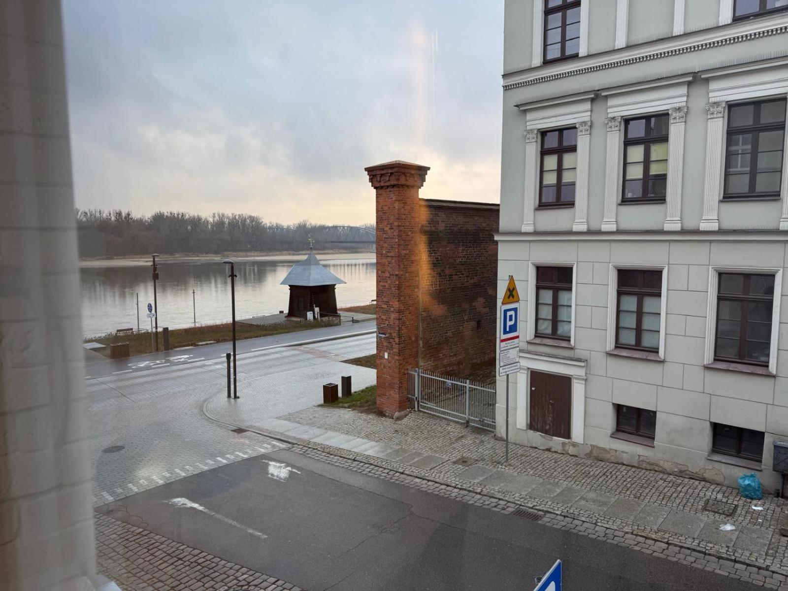 Apartamenty Lazienne Kreacje Stary Toruń Стая снимка